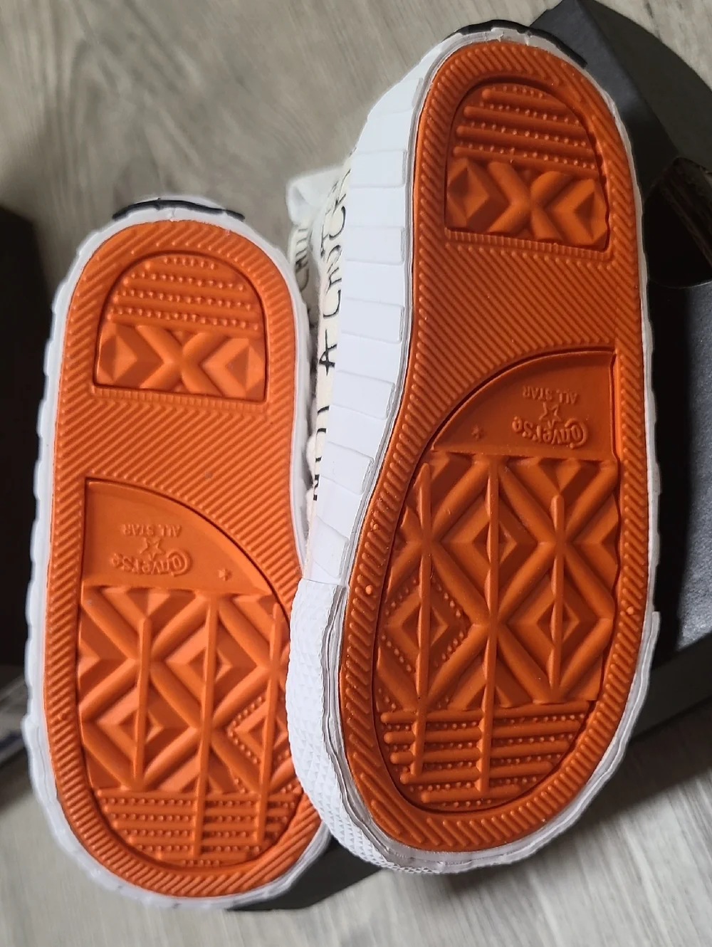 NEW Baby/Toddler Size 5 Converse Cream with Black Script